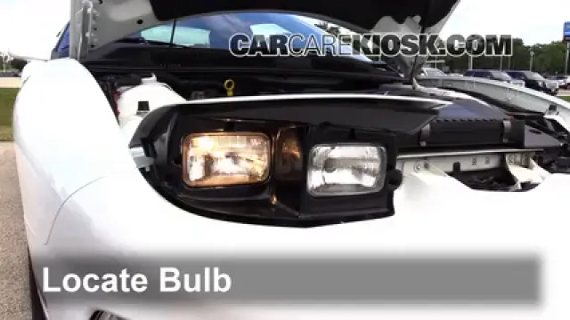 1999 Pontiac Firebird Formula 5.7L V8 Convertible Luces Luz de carretera (reemplazar foco) 